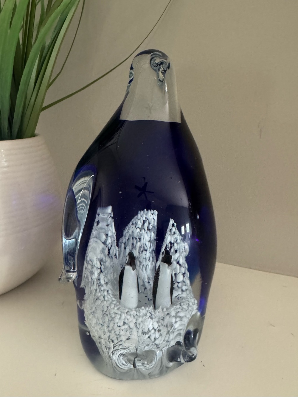 Vintage cobalt blue art glass penguin figurine.